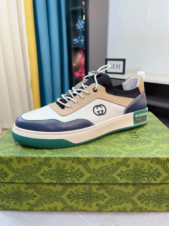 Men's shoes 💰440🌹🌹GUCCI [Gucci] New high-end brand of men's shoes, the latest fashionable casual men's shoes, trendy and versatile style, relaxed and sporty style, uppers imported from Italy, first-layer cowhide, genuine leather lining and ultra-fine workmanship. Original personalized fashionable rubber wear-resistant outsole, light and comfortable on the foot, size 38-44